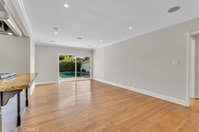 4710 Cartwright Avenue, Toluca Lake, CA 91602