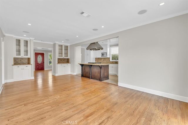 4710 Cartwright Avenue, Toluca Lake, CA 91602