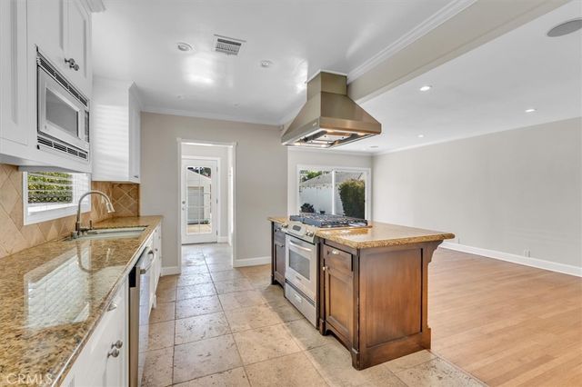 4710 Cartwright Avenue, Toluca Lake, CA 91602