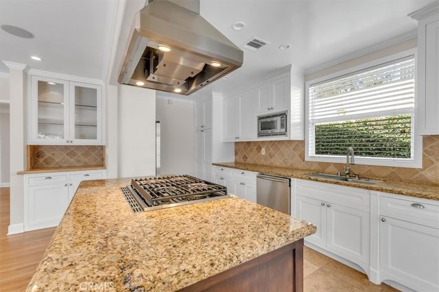 4710 Cartwright Avenue, Toluca Lake, CA 91602