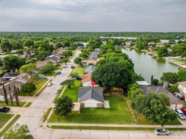 2036 Pearl Lane, Irving, TX 75060