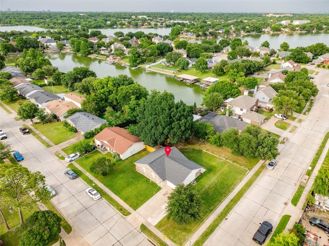 2036 Pearl Lane, Irving, TX 75060