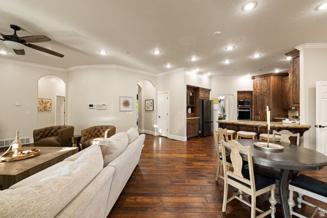 655 N JESSI'S MEADOW DR, West Bountiful, UT 84087