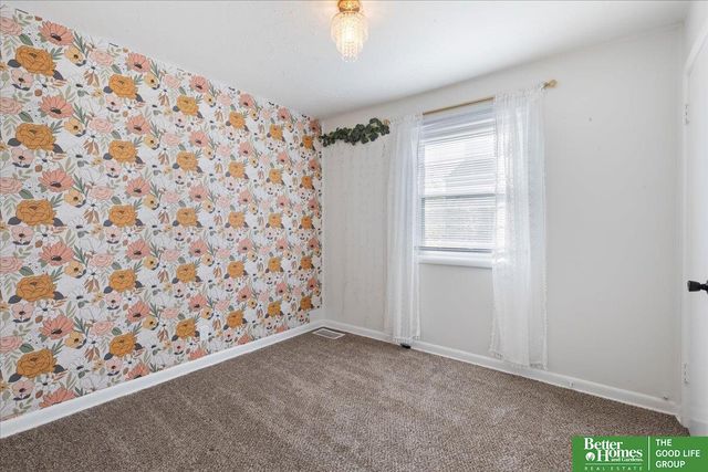 2905 Wayne Street, Bellevue, NE 68005