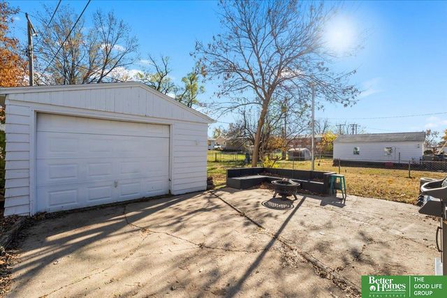 2905 Wayne Street, Bellevue, NE 68005