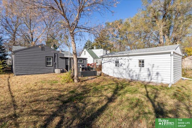 2905 Wayne Street, Bellevue, NE 68005