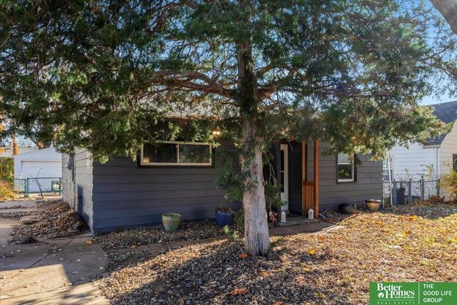 2905 Wayne Street, Bellevue, NE 68005