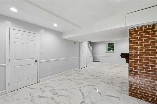 1292 Stoneybrook Drive, Tucker, GA 30084