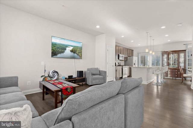 1317 SPINDRIFT RD, Aberdeen, MD 21001