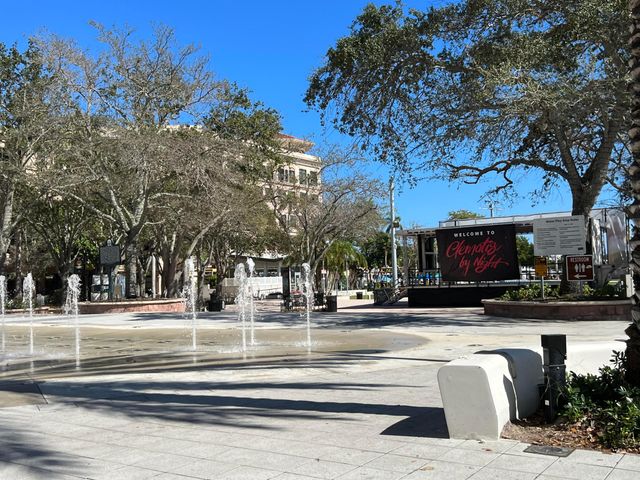 5600 N Flagler Drive Ph103, West Palm Beach, FL 33407