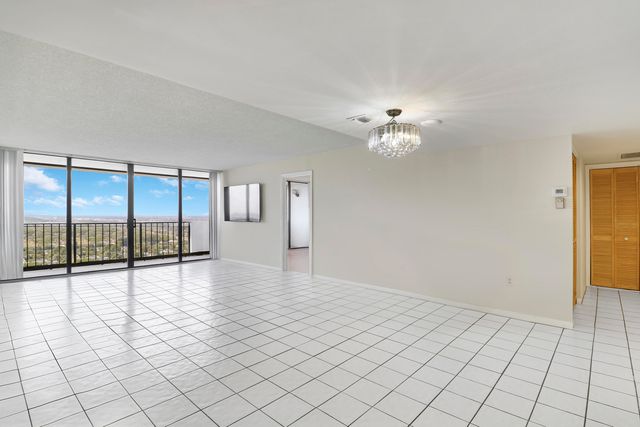 5600 N Flagler Drive Ph103, West Palm Beach, FL 33407