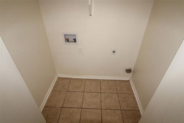 905 Aspen Street 907, Noble, OK 73068