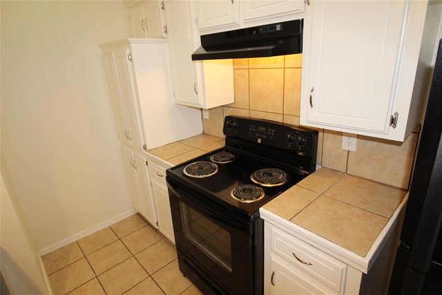 905 Aspen Street 907, Noble, OK 73068