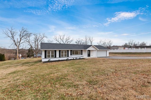 108 Maple Lane, Ballwin, MO 63011