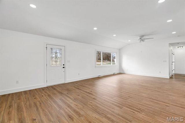 108 Maple Lane, Ballwin, MO 63011