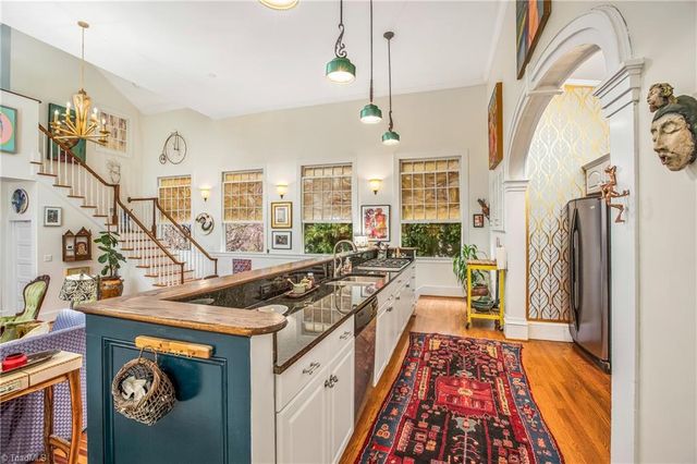 931 W 5th Street, Winston-salem, NC 27101