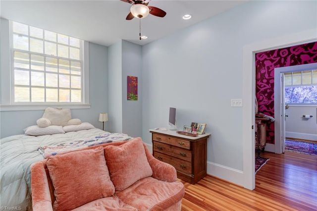 931 W 5th Street, Winston-salem, NC 27101