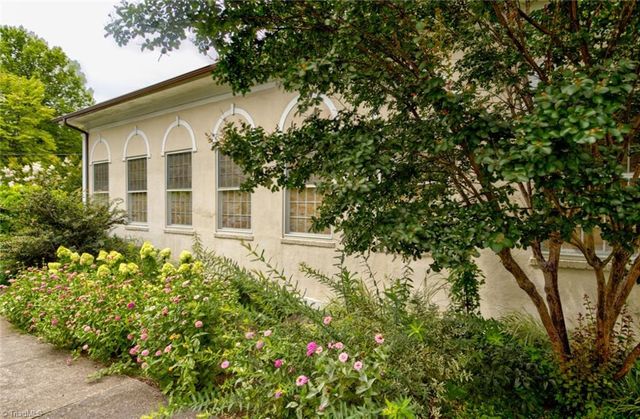 931 W 5th Street, Winston-salem, NC 27101