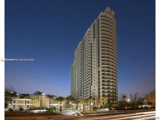 1945 S Ocean Drive 602, Hallandale Beach, FL 33009