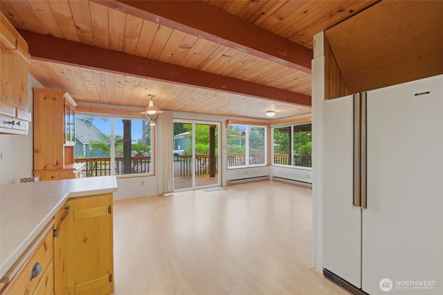 720 E Creekside Drive, Belfair, WA 98528