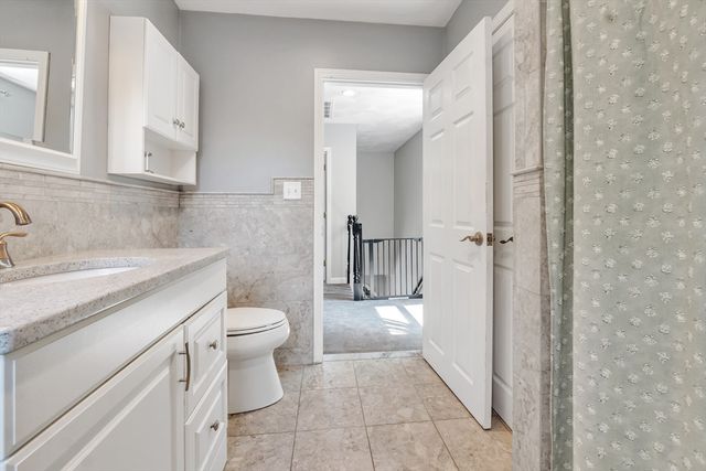 25 Burlington St, Woburn, MA 01801