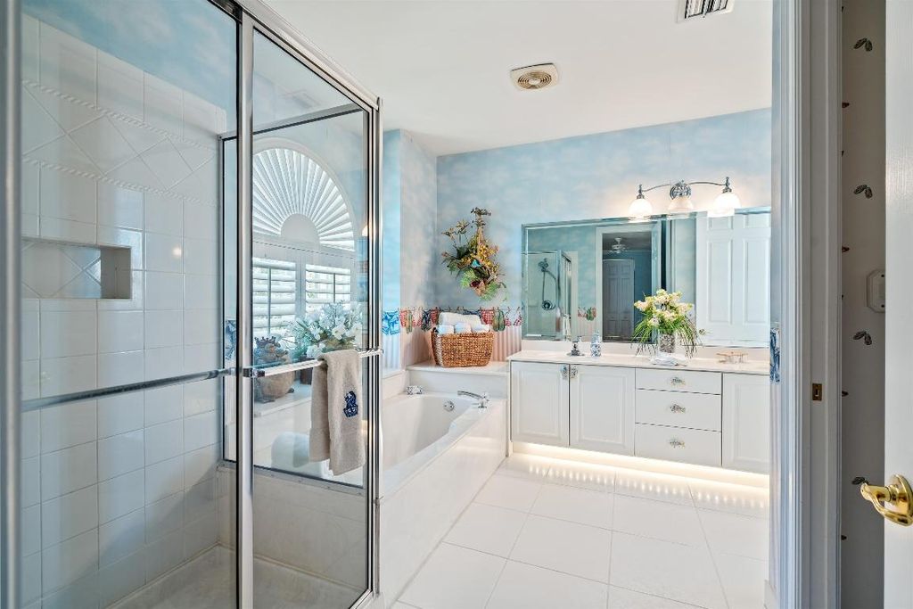 Image 30 of property listing at 19270 Skyridge Circle, Boca Raton, FL 33498