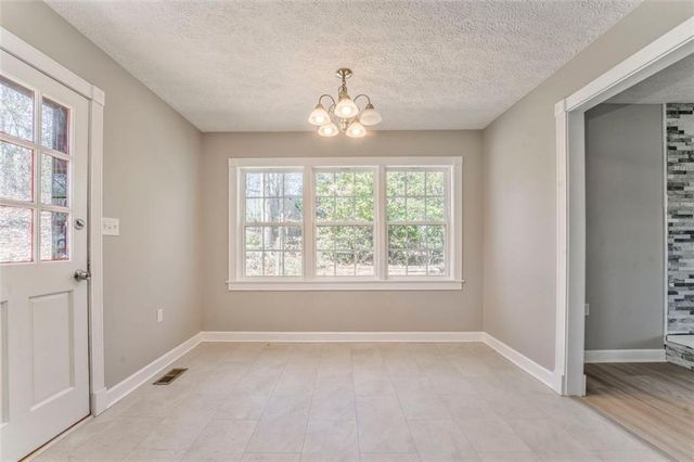 322 CORLEY Circle, Hiram, GA 30141