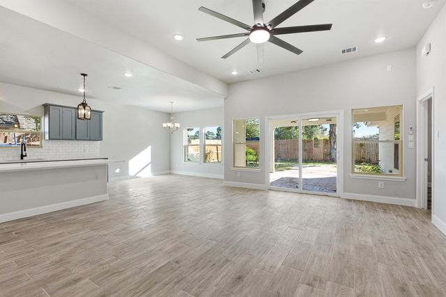 7310 Foxwaithe Lane, Humble, TX 77338