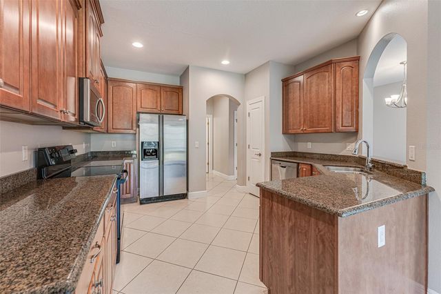 4957 ANNISTON CIRCLE, Tampa, FL 33647