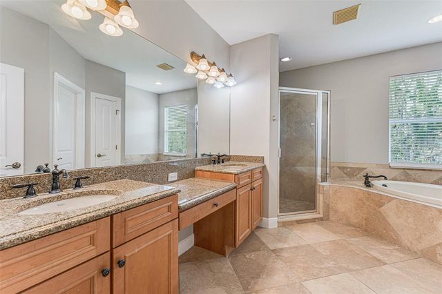 4957 ANNISTON CIRCLE, Tampa, FL 33647