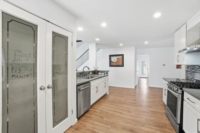 2505 Barton Hills DR, Austin, TX 78704