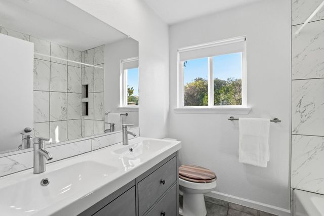 2505 Barton Hills DR, Austin, TX 78704