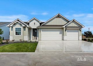 6524 W Largo Dr, Eagle, ID 83616