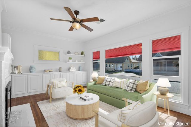 1017 Yale St, Sacramento, CA 95818