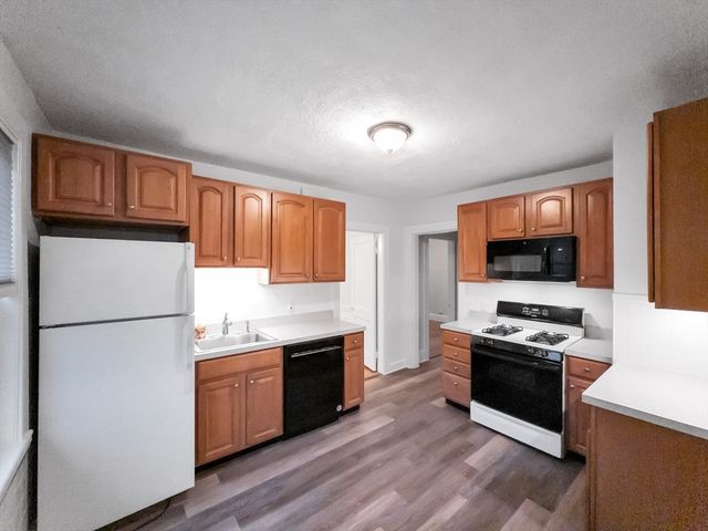 21 Bradwood Street 1, Boston, MA 02131