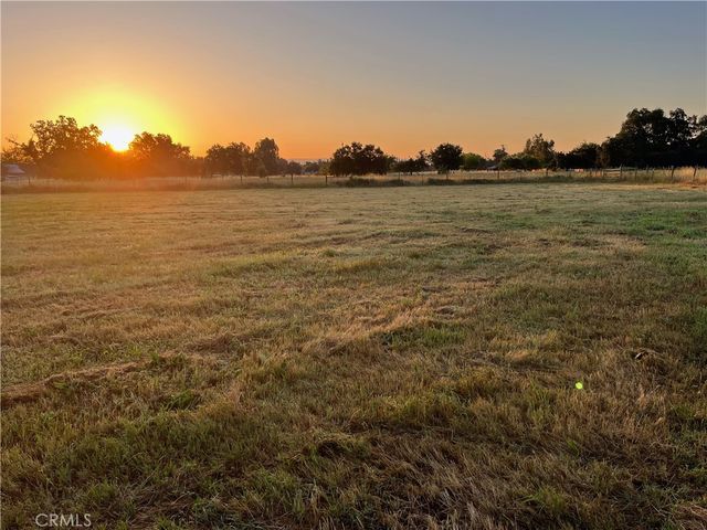 7340 Perfect Circle, Gerber, CA 96035