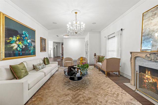 680 Buttonwood Ln, Miami, FL 33137