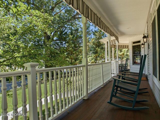 41 Sears Avenue, Atlantic Highlands, NJ 07716