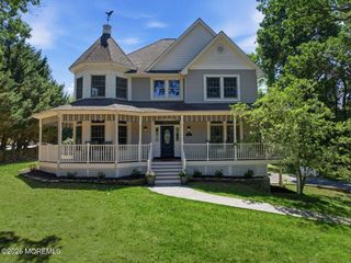 41 Sears Avenue, Atlantic Highlands, NJ 07716