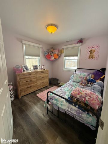 85 Saint James Street, Marysville, MI 48040