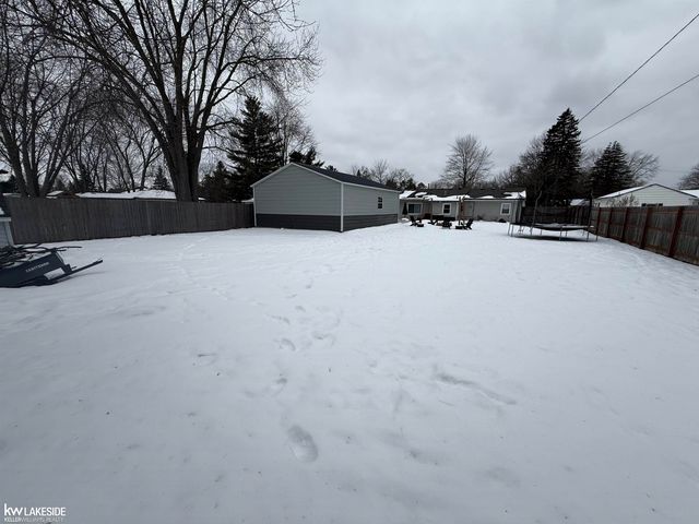 85 Saint James Street, Marysville, MI 48040