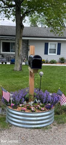 85 Saint James Street, Marysville, MI 48040