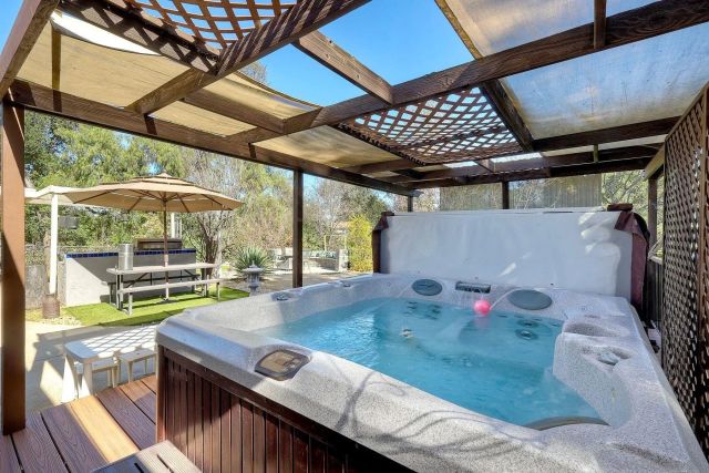 15805 Oak Valley Rd, Ramona, CA 92065