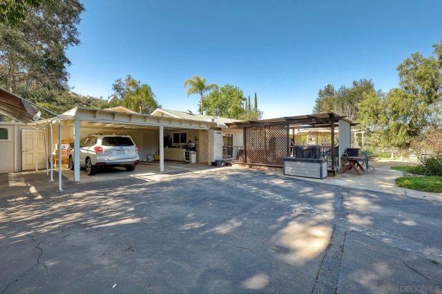 15805 Oak Valley Rd, Ramona, CA 92065