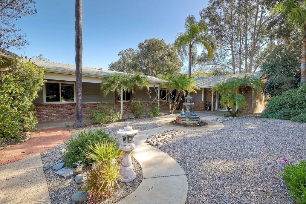 15805 Oak Valley Rd, Ramona, CA 92065