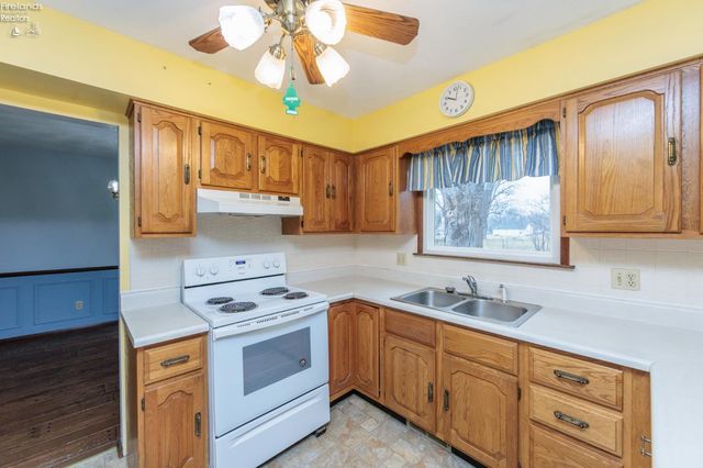 2612 Mulberry Drive, Sandusky, OH 44870