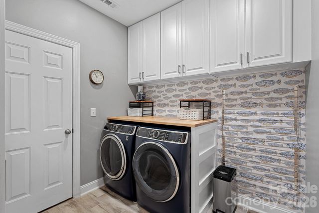 2474 Green Point Lane, Denver, NC 28037