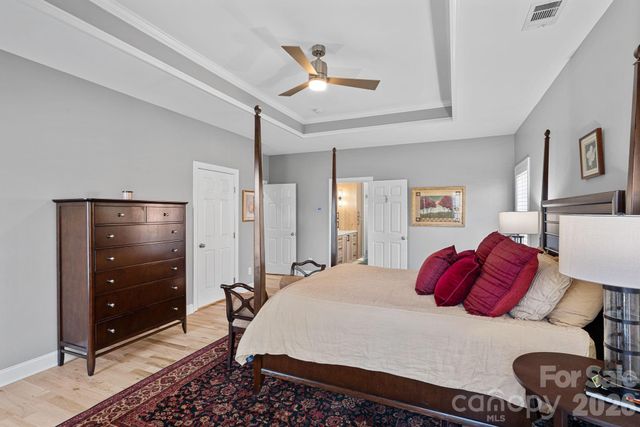 2474 Green Point Lane, Denver, NC 28037