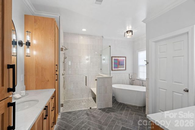 2474 Green Point Lane, Denver, NC 28037