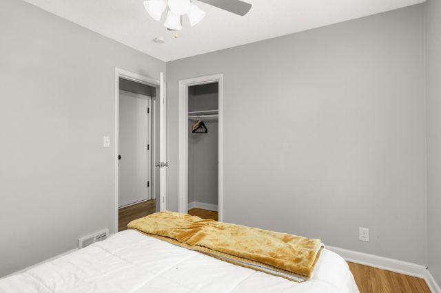 647 Mill Street, Excelsior, MN 55331